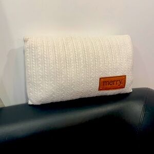 🎄Cozy Merry Christmas Pillow